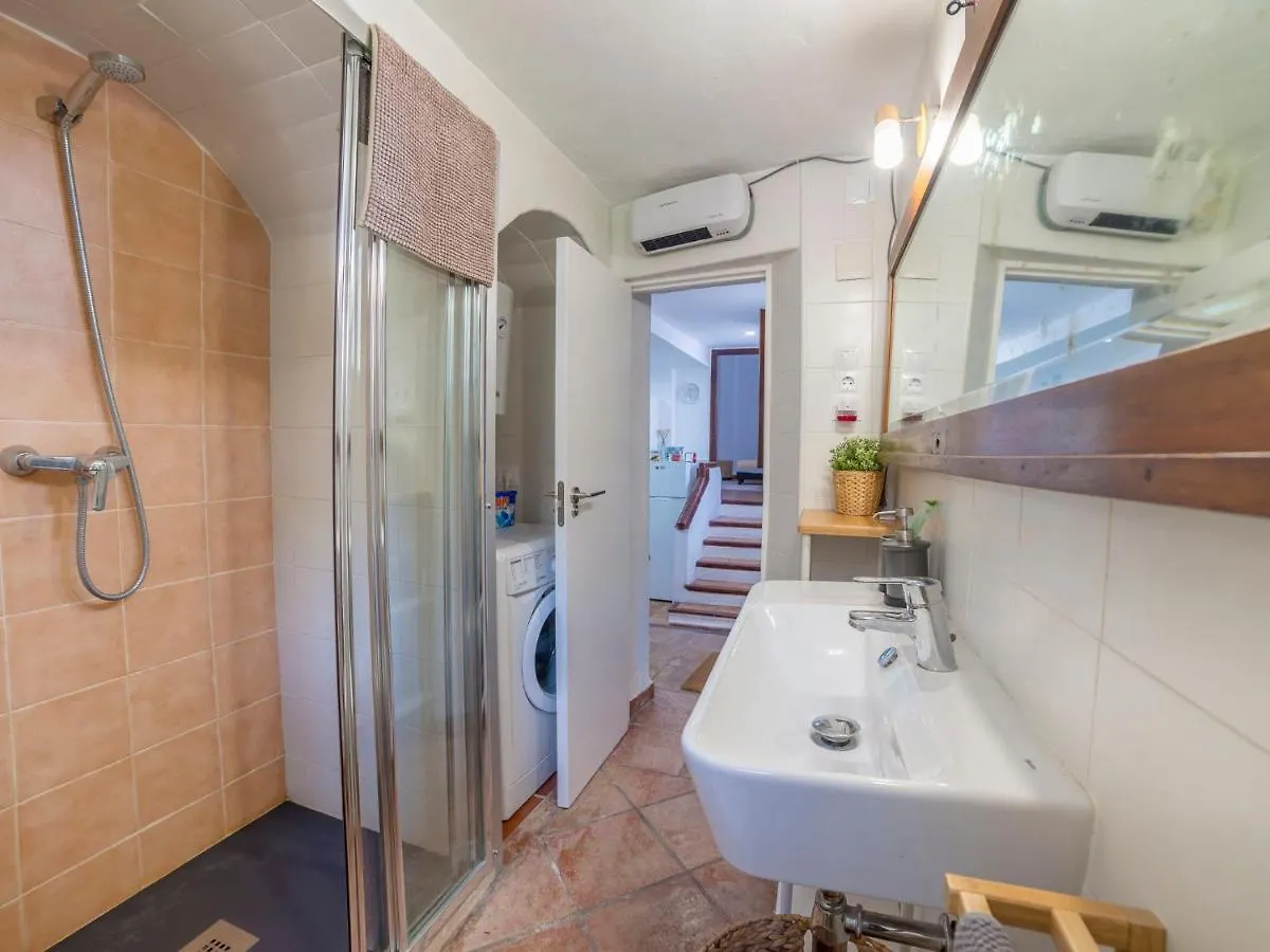 Holiday Home Cueva De Lindaraja By Interhome Granada