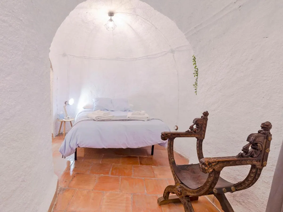 Holiday Home Cueva De Lindaraja By Interhome Grenada